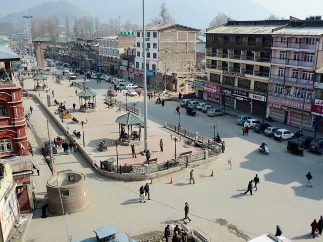 A shutdown by separatists and restrictions imposed by authorities disrupted life in Kashmir on the third death anniversary of Afzal Guru.(PTI File Photo)