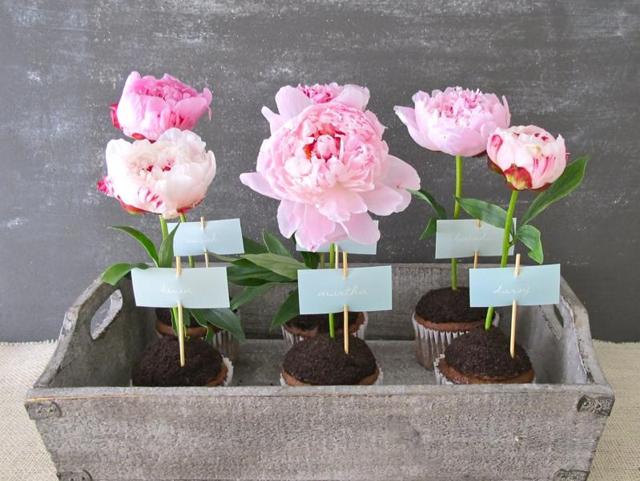 The more peonies, the better. Women love flowers, but the bloom du jour among the fashion set is undoubtedly the peony. The best part? You don’t need a ton to make a statement. A small bunch is enough. (PINTEREST) The more peonies, the better. Women love flowers, but the bloom du jour among the fashion set is undoubtedly the peony. The best part? You don’t need a ton to make a statement. A small bunch is enough. (PINTEREST)