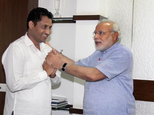 Jai Bhagwan Mittal (popularly known as Rocky Mittal) with Prime Minister Narendra Modi. (HT Photo) Jai Bhagwan Mittal (popularly known as Rocky Mittal) with Prime Minister Narendra Modi. (HT Photo)