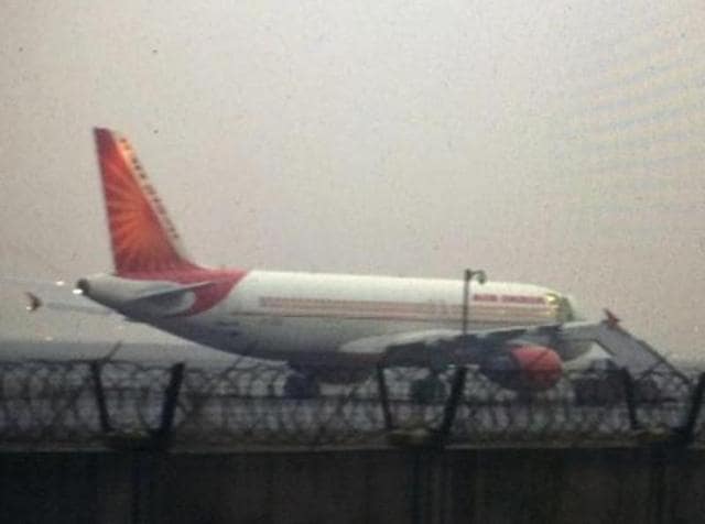 Air India pilots flew back to India a plane grounded by authorities at Sharjah airport, prompting the national carrier to bar a senior captain from operating international flights for violating regulations. (Hindustan Times) Air India pilots flew back to India a plane grounded by authorities at Sharjah airport, prompting the national carrier to bar a senior captain from operating international flights for violating regulations. (Hindustan Times)