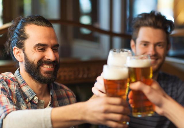 Informal in Janpath is asking singles to wear slogan tees that express their singledom to win discounts. (representative photo) (Shutterstock)