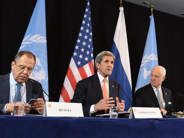 (L-R) Russian foreign minister Sergei Lavrov , US secretary of state John Kerry and UN special envoy for Syria, Staffan de Mistura, attend the International Syria Support Group (ISSG) meeting in Munich on Friday.(Reuters)