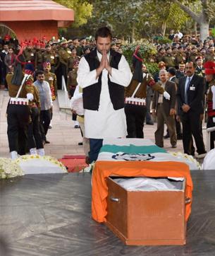 Congress vice-president Rahul Gandhi pays tribute to the Indian Army soldier who was found alive after being buried under snow for six days at the Siachen glacier. (PTI Photo) Congress vice-president Rahul Gandhi pays tribute to the Indian Army soldier who was found alive after being buried under snow for six days at the Siachen glacier. (PTI Photo)