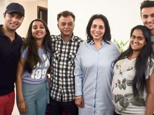 Arpita Khan with husband Aayush before the celebrations for her baby shower started. (Instagram) 