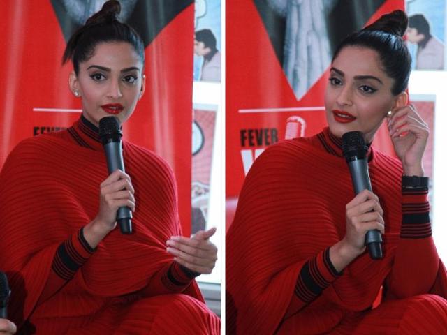 Christmas may be long gone, but Sonam was all Christmassy (or Valentine-y: Take your pick) as she attended a meet-and-greet with her fans at Hindustan Times House in New Delhi. (HT Photo) Christmas may be long gone, but Sonam was all Christmassy (or Valentine-y: Take your pick) as she attended a meet-and-greet with her fans at Hindustan Times House in New Delhi. (HT Photo)