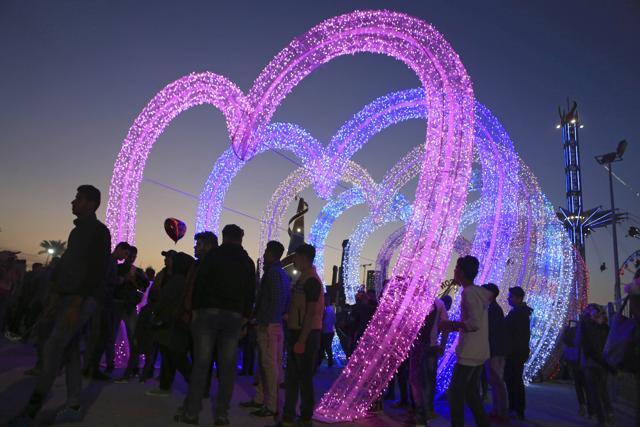 Iraqis celebrate Valentine's Day at al-Zawra Park in Baghdad. (AP) Iraqis celebrate Valentine's Day at al-Zawra Park in Baghdad. (AP)