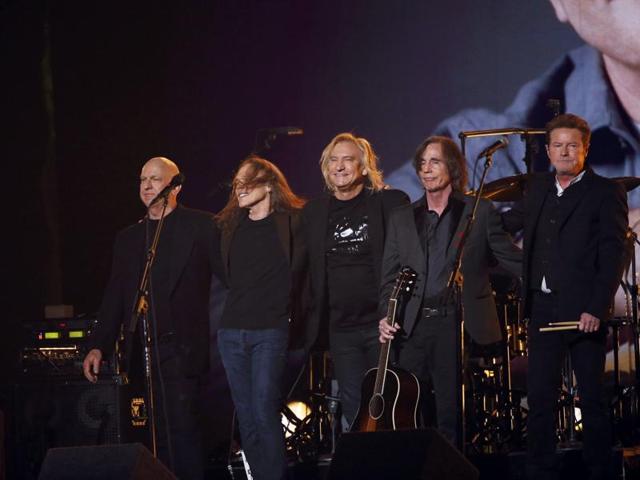 Jackson Browne and The Eagles bow after performing a tribute to Glenn Frey during the 58th Grammy Awards.  (REUTERS) 
