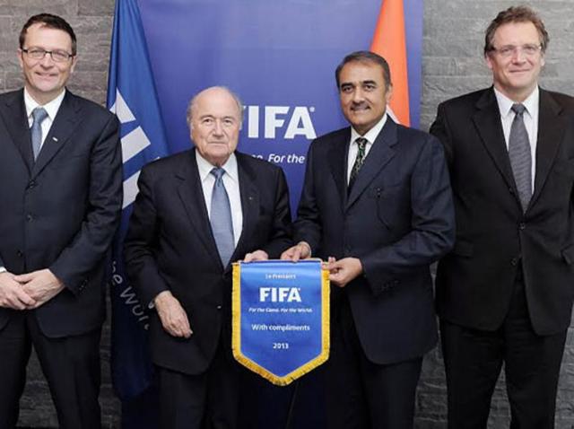 A delegation led by FIFA head of events Jaime Yarza expressed satisfaction with the facilities at the DY Patil Stadium in Mumbai (Photo: FIFA.com) A delegation led by FIFA head of events Jaime Yarza expressed satisfaction with the facilities at the DY Patil Stadium in Mumbai (Photo: FIFA.com)