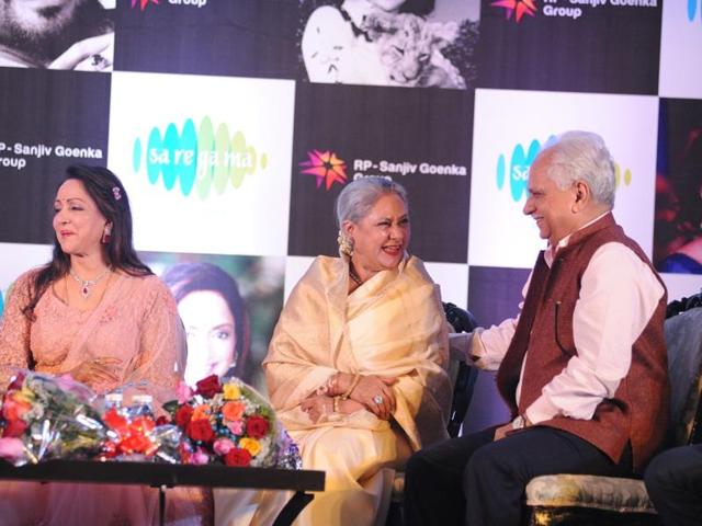 The only time the four veteran stars have shared screen space was in 1975 in Ramesh Sippy’s blockbuster Sholay. Bachchan said it was a rare occasion when the Sholay team had re-united. (IANS) 