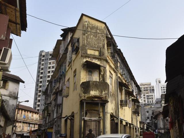 St Francis Xavier's Church at Thakurdwar is famous fo r the remains of St Xavier’s thumb.(Photo: Kunal Patil/ Hindustan Times) St Francis Xavier's Church at Thakurdwar is famous fo r the remains of St Xavier’s thumb.(Photo: Kunal Patil/ Hindustan Times)