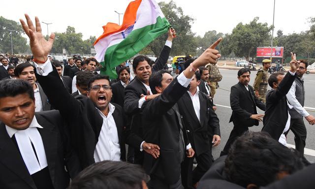 Lawyers, led by Vikram Chauhan, march from Patiala House Courts Complex to the India Gate on Friday. (Raj K Raj/HT Photo) Lawyers, led by Vikram Chauhan, march from Patiala House Courts Complex to the India Gate on Friday. (Raj K Raj/HT Photo)