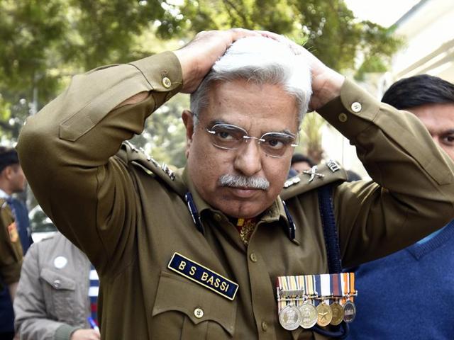 “It doesn’t matter to me,” Bassi told the media when he was asked about reports that the government had axed his name from the list of candidates for the post of Information Commissioner. (Sonu Mehta/ Hindustan Times) “It doesn’t matter to me,” Bassi told the media when he was asked about reports that the government had axed his name from the list of candidates for the post of Information Commissioner. (Sonu Mehta/ Hindustan Times)