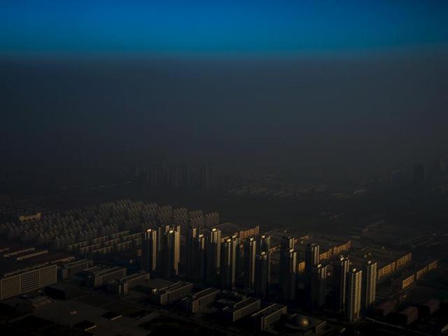 Contemporary Issues, 1st prize singles, World Press Photo Awards (Zhang Lei - Haze in China)A city in northern China is shrouded in haze, Tianjin, China, December 10, 2015. REUTERS/Zhang Lei via WPP EDITORIAL USE ONLY. NO RESALES. NO ARCHIVE (REUTERS) Contemporary Issues, 1st prize singles, World Press Photo Awards (Zhang Lei - Haze in China)A city in northern China is shrouded in haze, Tianjin, China, December 10, 2015. REUTERS/Zhang Lei via WPP EDITORIAL USE ONLY. NO RESALES. NO ARCHIVE (REUTERS)