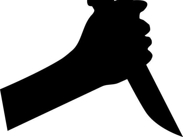 The 50-year-old woman picked up a knife and threatened the police team with it, but later got agitated and slashed the policeman’s hand.(Representative Photo)