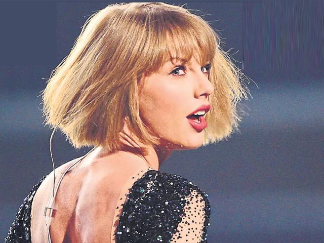 Taylor Swift’s bob at the Grammys was compared to fashion highness Anna Wintour’s staple hairdo. (AFP) Taylor Swift’s bob at the Grammys was compared to fashion highness Anna Wintour’s staple hairdo. (AFP)