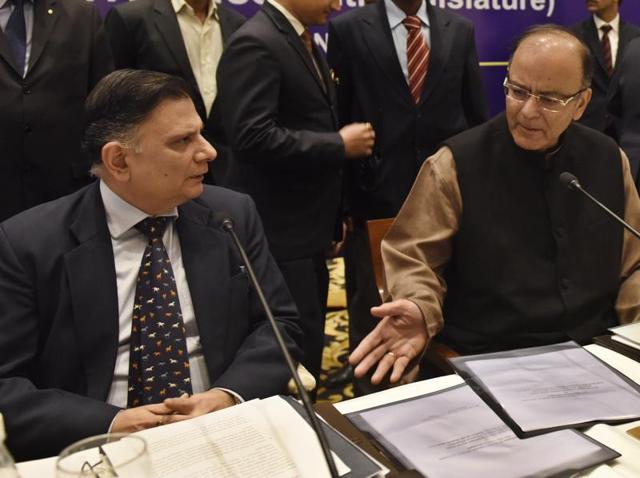 Finance minister Arun Jaitley interacts with finance secretary Ratan Watal at the pre-budget consultative meeting. (HT File Photo) Finance minister Arun Jaitley interacts with finance secretary Ratan Watal at the pre-budget consultative meeting. (HT File Photo)