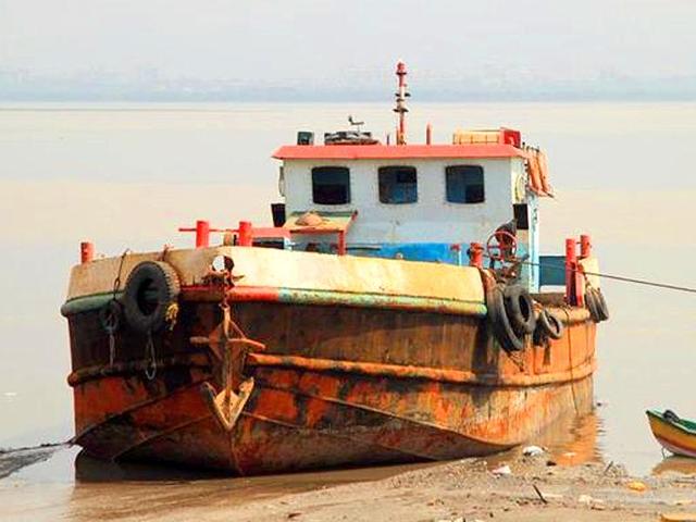 Hiralal Masani, owner of the boat hijacked by terrorists for launching attacks on Mumbai in 2008, had initially wanted to completely do away with the name Kuber, something that evoked horrifying memories.(HT File Photo)