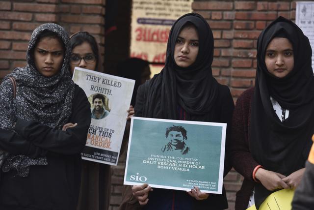 Members of various student organisations collected at Arts Faculty in North Campus to express solidarity with the Dalit Student Rohith Vemula. (Saumya Khandelwal/ Hindustan Times) Members of various student organisations collected at Arts Faculty in North Campus to express solidarity with the Dalit Student Rohith Vemula. (Saumya Khandelwal/ Hindustan Times)