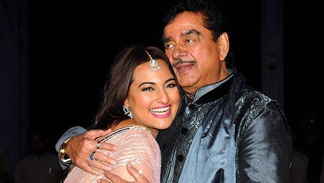Bollywood actor Shatrtughan Sinha, aka Shotgun Sinha has finally launched his tell-all biography, Anything But Khamosh: The Shatrughan Sinha Biography which was penned by Bharathi S Pradhan. But beti Sonakshi is afraid that with the truth about the actor’s life coming out in the open, she may have to face some inevitable fears. (HT Photo) Bollywood actor Shatrtughan Sinha, aka Shotgun Sinha has finally launched his tell-all biography, Anything But Khamosh: The Shatrughan Sinha Biography which was penned by Bharathi S Pradhan. But beti Sonakshi is afraid that with the truth about the actor’s life coming out in the open, she may have to face some inevitable fears. (HT Photo)