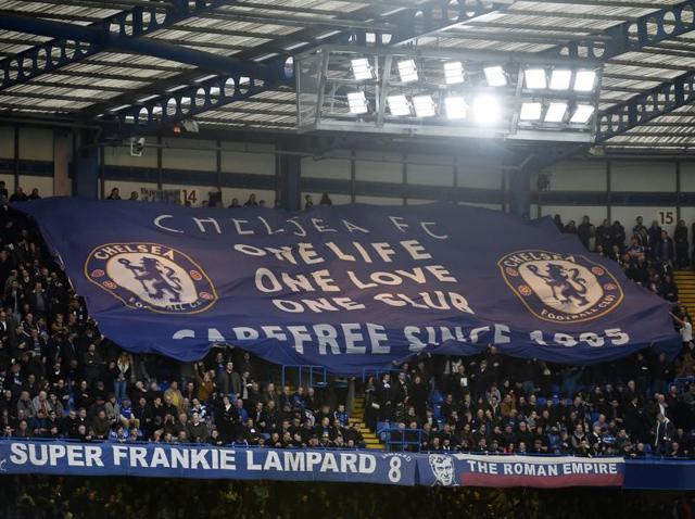 Coins were thrown at Stamford Bridge when David Faupala celebrated with City teammates in the corner of the pitch. (Reuters Photo) Coins were thrown at Stamford Bridge when David Faupala celebrated with City teammates in the corner of the pitch. (Reuters Photo)