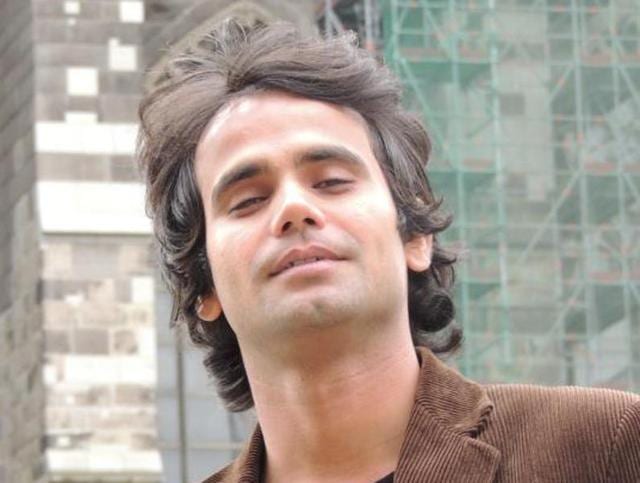 Journalist Vishwa Deepak resigned from Zee News over the channel’s coverage of the JNU controversy.(Facebook)