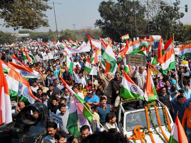 Hundreds march from Rajghat to Jantar Mantar against alleged anti-national activities at Delhi's JNU on Sunday.(PTI) Hundreds march from Rajghat to Jantar Mantar against alleged anti-national activities at Delhi's JNU on Sunday.(PTI)