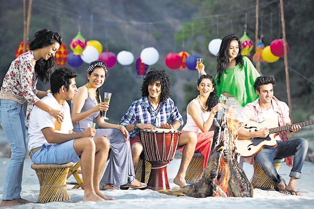 Beach parties can leave your skin tanned. (iStock)