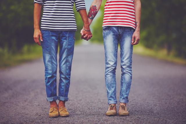 Researchers showed that the sexual preferences of male fruit flies with a mutant version of a gene known to affect male sexual behaviour can vary depending on whether the flies are reared in groups or alone. (Shutterstock) Researchers showed that the sexual preferences of male fruit flies with a mutant version of a gene known to affect male sexual behaviour can vary depending on whether the flies are reared in groups or alone. (Shutterstock)