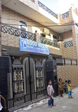 A school running without UT education department’s approval at Gobind Pura in Manimajra. (HT File Photo) A school running without UT education department’s approval at Gobind Pura in Manimajra. (HT File Photo)