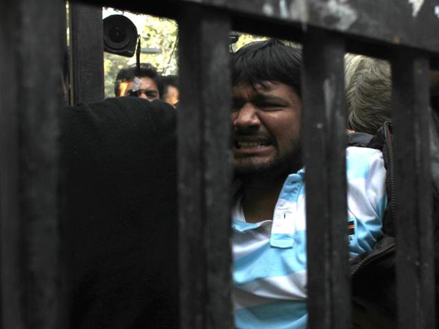 JNU students union president Kanhaiya Kumar being taken to Patiala House Court in New Delhi. (Sanchit Khanna/HT) JNU students union president Kanhaiya Kumar being taken to Patiala House Court in New Delhi. (Sanchit Khanna/HT)