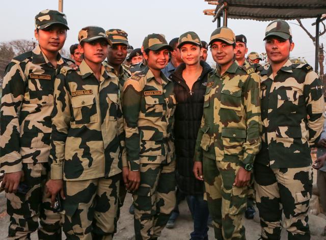 Aishwarya is shooting for Sarbjit in Amritsar. (HT) Aishwarya is shooting for Sarbjit in Amritsar. (HT)