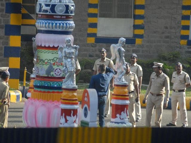 Sanjay was first arrested on April 19, 1993, for possession and destruction of an AK-56 rifle, which was a part of cache of arms and explosives which landed in India prior to the serial blasts of March 1993.  (Nitin Lawate/IANS) 