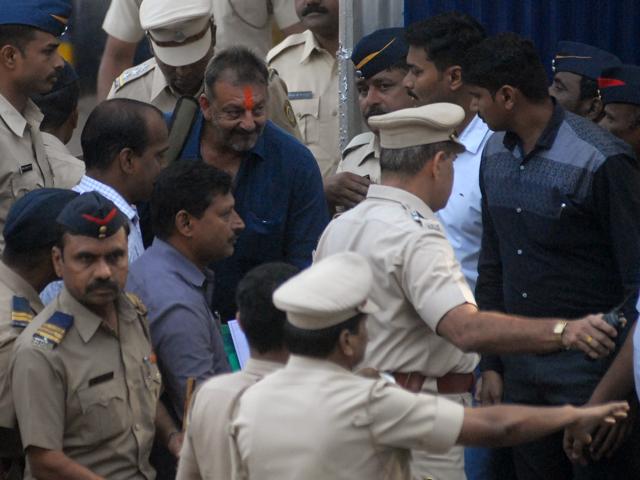 Sanjay Dutt is escorted by officials from Yerwada Jail in Pune on February 25, 2016. (AFP) Sanjay Dutt is escorted by officials from Yerwada Jail in Pune on February 25, 2016. (AFP)