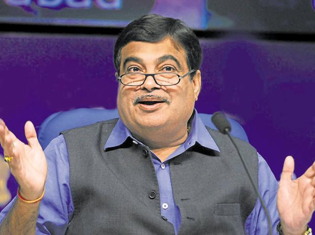 Union minister Nitin Gadkari said that main factors responsible for road accidents are drivers’ fault, poor condition of vehicles, pedestrians’ fault and weather conditions. (HT File Photo) Union minister Nitin Gadkari said that main factors responsible for road accidents are drivers’ fault, poor condition of vehicles, pedestrians’ fault and weather conditions. (HT File Photo)