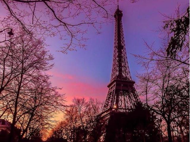 This week for the Instagram Weekend Hashtag Project, people have been asked to catch the first light in their cameras. A pink morning in Paris, France. (Instagram/cbezerraphotos) 