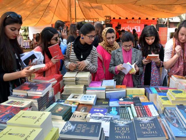 People taking part on Valentine's Day celebrations in Lahore (GETTY) People taking part on Valentine's Day celebrations in Lahore (GETTY)