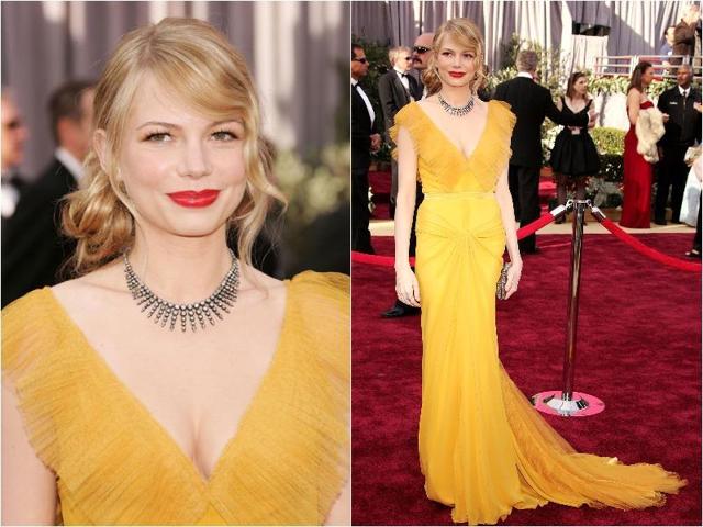 Michelle Williams was flawless in a canary yellow Vera Wang gown in 2006. (Pinterest)