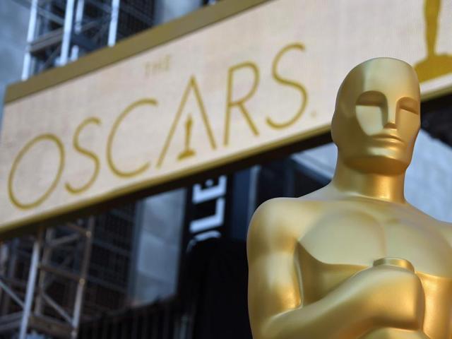 An Oscar statue is seen at the red carpet arrivals area as preparations continue for the 88th Annual Academy Awards at Hollywood & Highland Center on February 25, 2016 in Hollywood, California.. (AFP) An Oscar statue is seen at the red carpet arrivals area as preparations continue for the 88th Annual Academy Awards at Hollywood & Highland Center on February 25, 2016 in Hollywood, California.. (AFP)