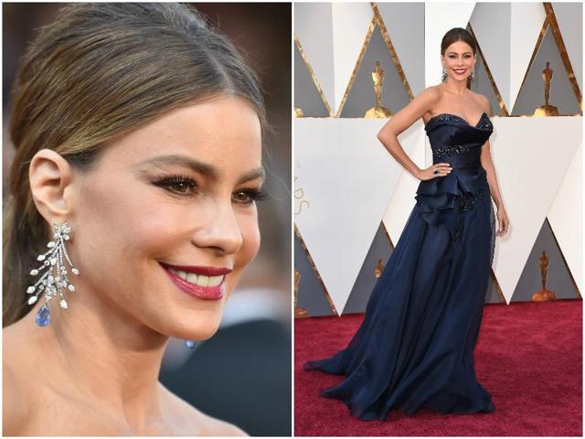Sofia Vergara arrives at the 88th Academy Awards at the Dolby Theatre. (AP)