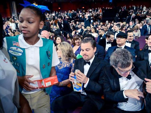 Leonardo DiCaprio is eyeing those cookies almost as bad as he eyed that Oscar. He got both at the 88th Academy Awards. (Twitter) Leonardo DiCaprio is eyeing those cookies almost as bad as he eyed that Oscar. He got both at the 88th Academy Awards. (Twitter)