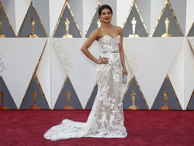 Priyanka Chopras ‘naked Oscar Dress Is A Win Win Indian Designers