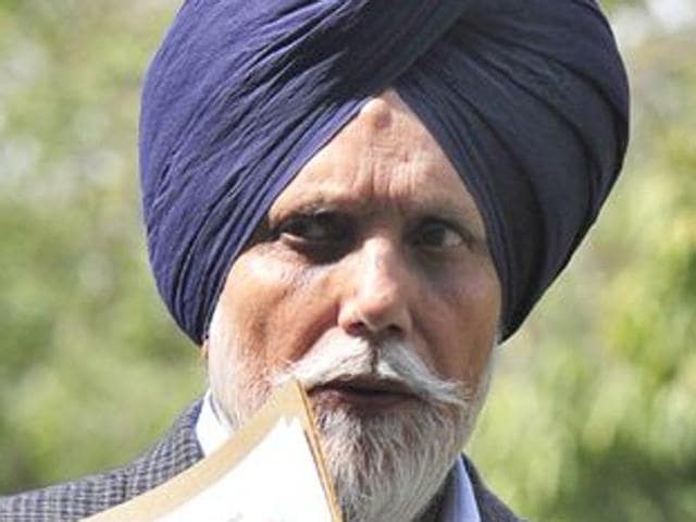 Shiromani Akali Dal Prez Sukhbir Singh Badal announced Janmeja Singh Sekhon as SAD candidate from Zira ahead of Punjab Assembly Elections 2022.