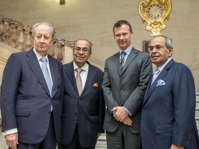 (From left to right) Juan Miguel Villar Mir, Prakash P Hinduja, parliamentary under secretary of state Mark Lancaster of the British ministry of defence and Gopichand P Hinduja, co-chairman of Hinduja Group, at the key handing over ceremony in London on Tuesday. (HT Photo) (From left to right) Juan Miguel Villar Mir, Prakash P Hinduja, parliamentary under secretary of state Mark Lancaster of the British ministry of defence and Gopichand P Hinduja, co-chairman of Hinduja Group, at the key handing over ceremony in London on Tuesday. (HT Photo)