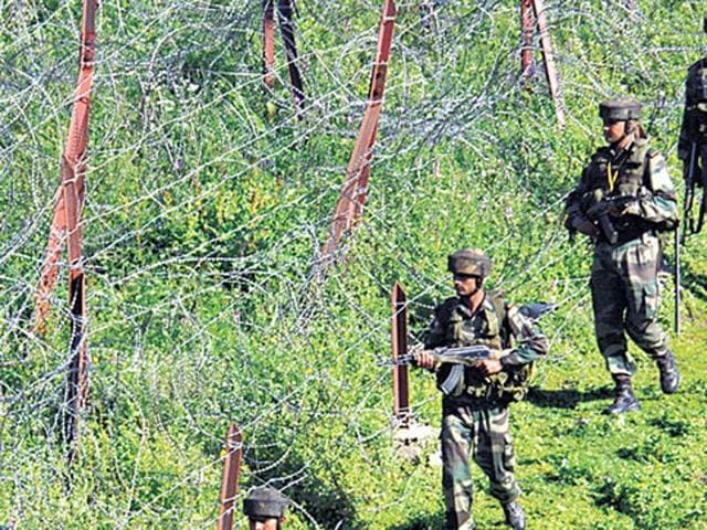 The Border Security Force on Thursday has detected a tunnel from Pakistan to India in RS Pura sector of Jammu district. (Nitin Kanotra/HT File Photo) The Border Security Force on Thursday has detected a tunnel from Pakistan to India in RS Pura sector of Jammu district. (Nitin Kanotra/HT File Photo)