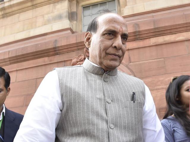 Home minister Rajnath Singh said the Centre would abide by the Supreme Court’s order over releasing Rajiv Gandhi’s killers. (Sonu Mehta/HT Photo) Home minister Rajnath Singh said the Centre would abide by the Supreme Court’s order over releasing Rajiv Gandhi’s killers. (Sonu Mehta/HT Photo)