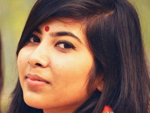 West Bengal resident Sataparna Mukherjee’s claim that she had won a US-based National Aeronautics and Space Administration (Nasa) scholarship appears to be a hoax, and the papers that she produced are most likely forged, as Nasa does not have such a scholarship at all in the first place West Bengal resident Sataparna Mukherjee’s claim that she had won a US-based National Aeronautics and Space Administration (Nasa) scholarship appears to be a hoax, and the papers that she produced are most likely forged, as Nasa does not have such a scholarship at all in the first place