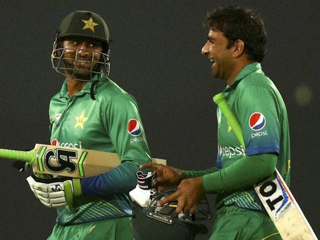 Pakistan’s Shoaib Malik (right) and Iftikhar Ahmed walk out from the field after beating Sri Lanka by six wickets in the Asia Cup Twenty20 in Dhaka on Friday. (AP) Pakistan’s Shoaib Malik (right) and Iftikhar Ahmed walk out from the field after beating Sri Lanka by six wickets in the Asia Cup Twenty20 in Dhaka on Friday. (AP)