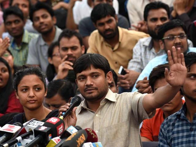 JNUSU president Kanhaiya Kumar addresses a news conference at the JNU campus in New Delhi.(Vipin Kumar/HT Photo)