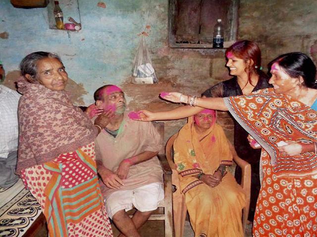 Family members of JNUSU president Kanhaiya Kumar celebrate after the Delhi high court granted him bail, in Begusarai. (PTI Photo) Family members of JNUSU president Kanhaiya Kumar celebrate after the Delhi high court granted him bail, in Begusarai. (PTI Photo)