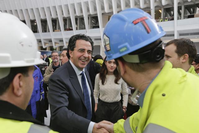 Spanish-born architect Santiago Calatrava shakes hands with workers at the World Trade Center transportation hub on March 3, 2016. (AP) Spanish-born architect Santiago Calatrava shakes hands with workers at the World Trade Center transportation hub on March 3, 2016. (AP)